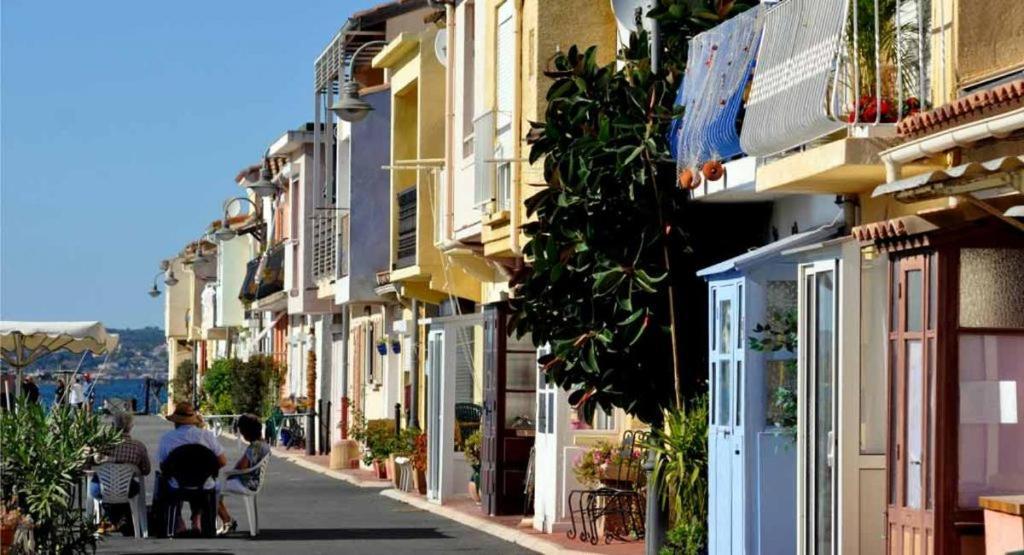 Amarine Joli T3 Centre Ville Terrasse Parking Et Velos Sete Exterior photo